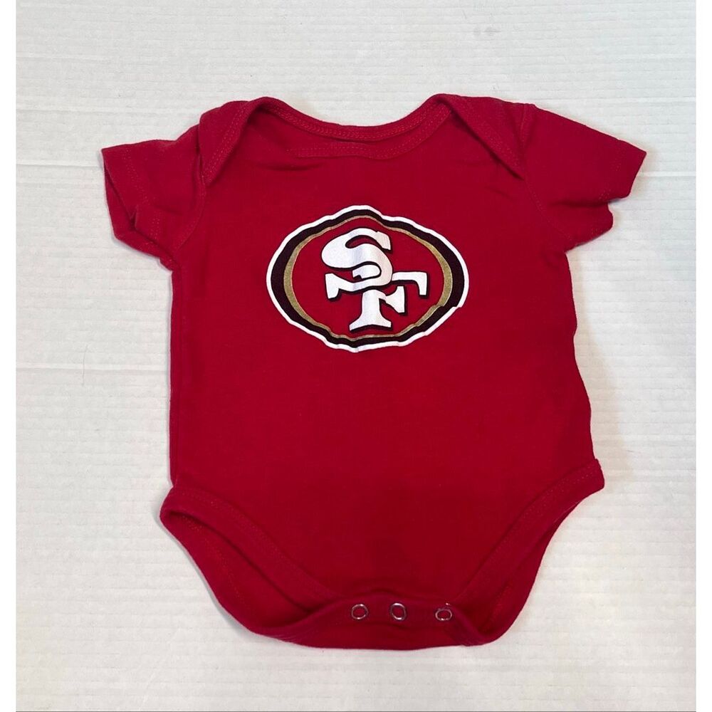 Outer Stuff San Francisco Forty-Niners Bodysuit   Boys Size 3/6 Months